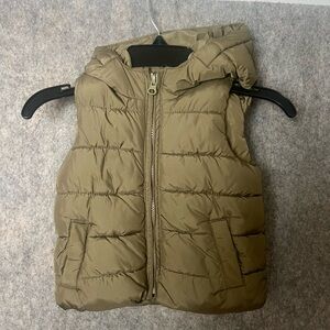 Baby Gap Kids toddler 2yrs Hooded Puffer Vest - Olive Green